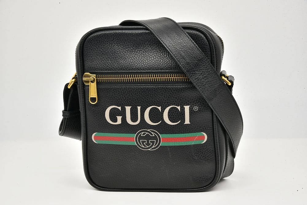 グッチ ロゴプリント レザーショルダーバッグ 駅南やまご質店オンラインショップ / グッチ GUCCIロゴプリント