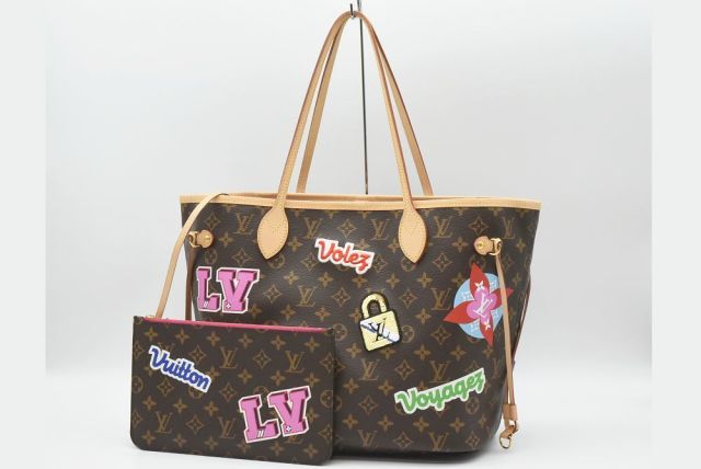 LOUIS VUITTON Neverfull MM Patches Tote Bag M43988