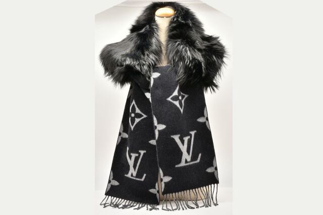 Louis Vuitton キツネファー ストール マフラーレディース