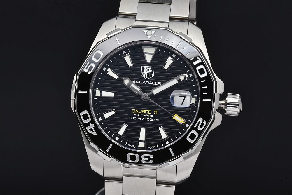 TAG Heuer アクアレーサー 300m WAY 211A