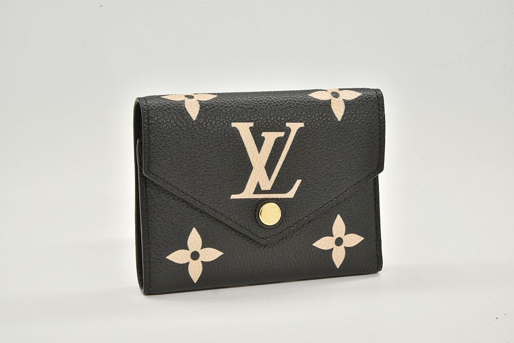 bicmbicmLOUIS VUITTON 三つ折り財布 バイカラー ヴィクトリーヌ ブラック