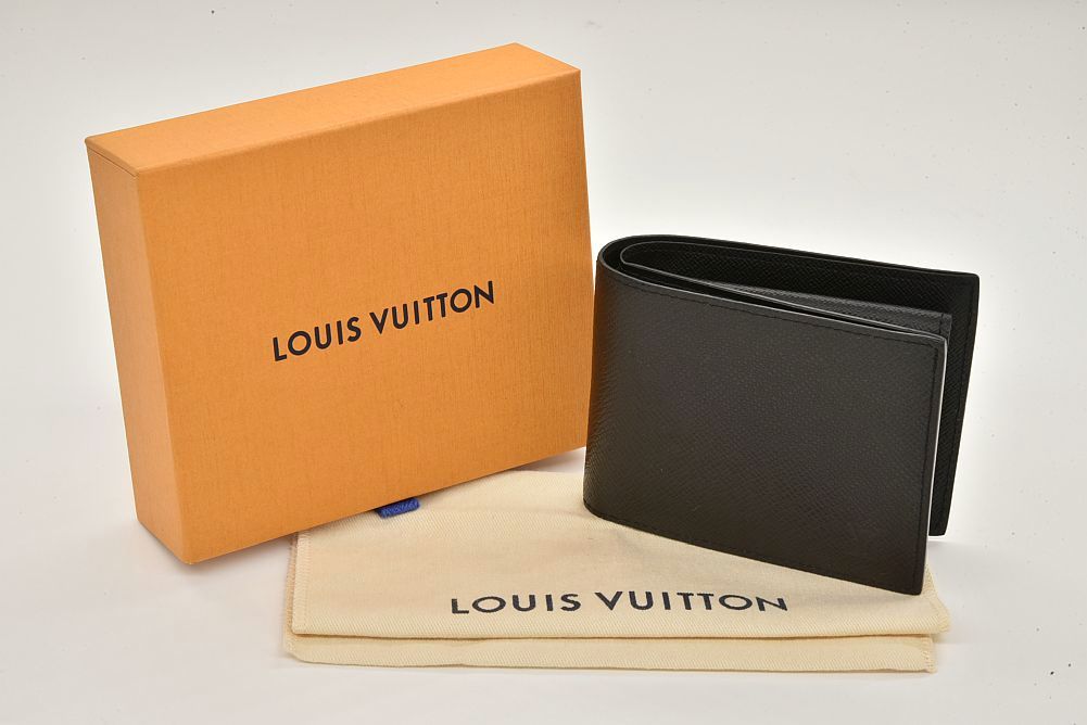 LOUIS VUITTON ルイヴィトン タイガ 二つ折り財布 箱・保存袋 - 折り財布